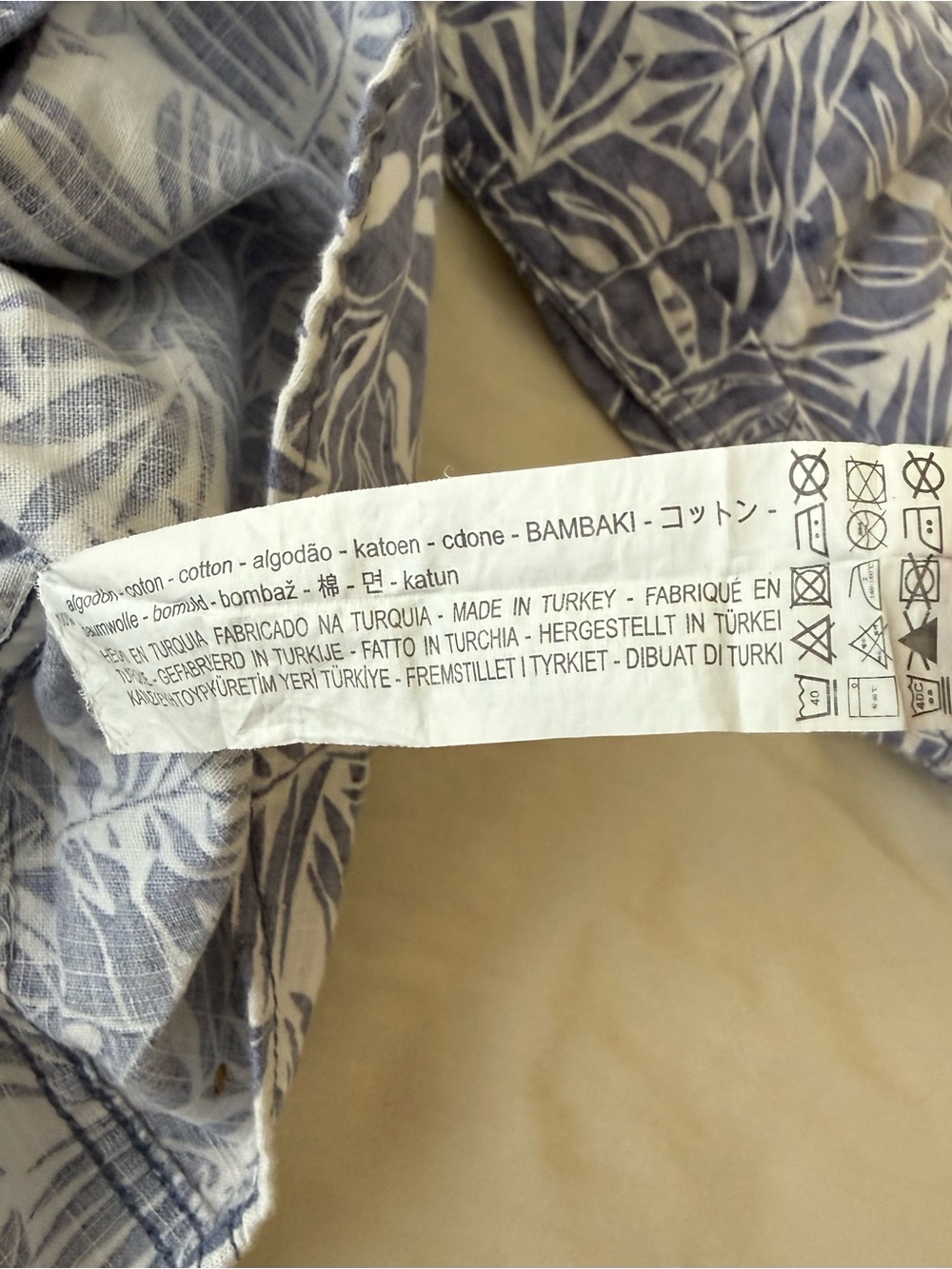 Zara Boys White Button-Down with Blue Leaf Print // size 9 - Picture 5 of 12